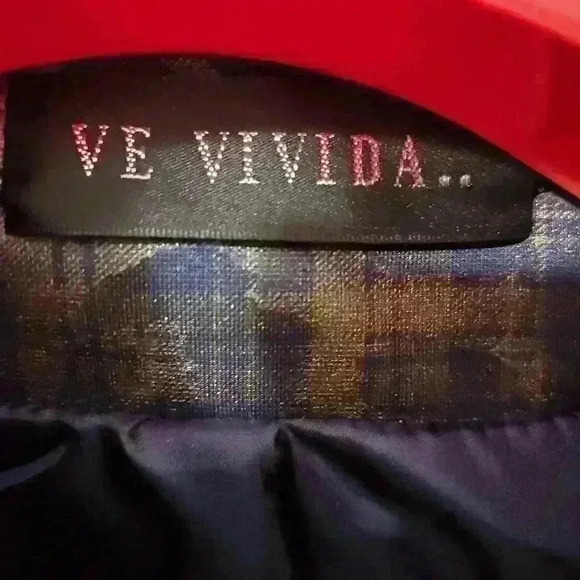 VIVIDA Hong Kong short trench  size 38 (size 2) - Picture 8 of 10